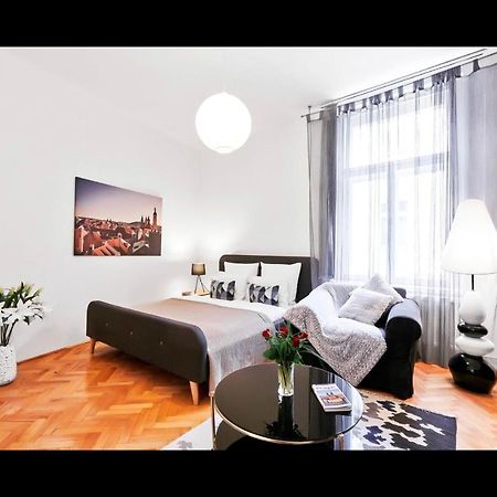 Old Town Square Apartment Jakubska 744 Praga Zewnętrze zdjęcie